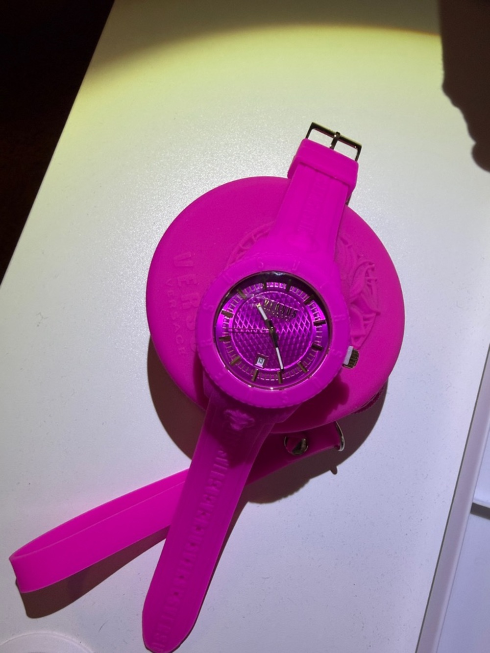 AUTHENTIC Women’s Versace watch - Picture 2 of 5